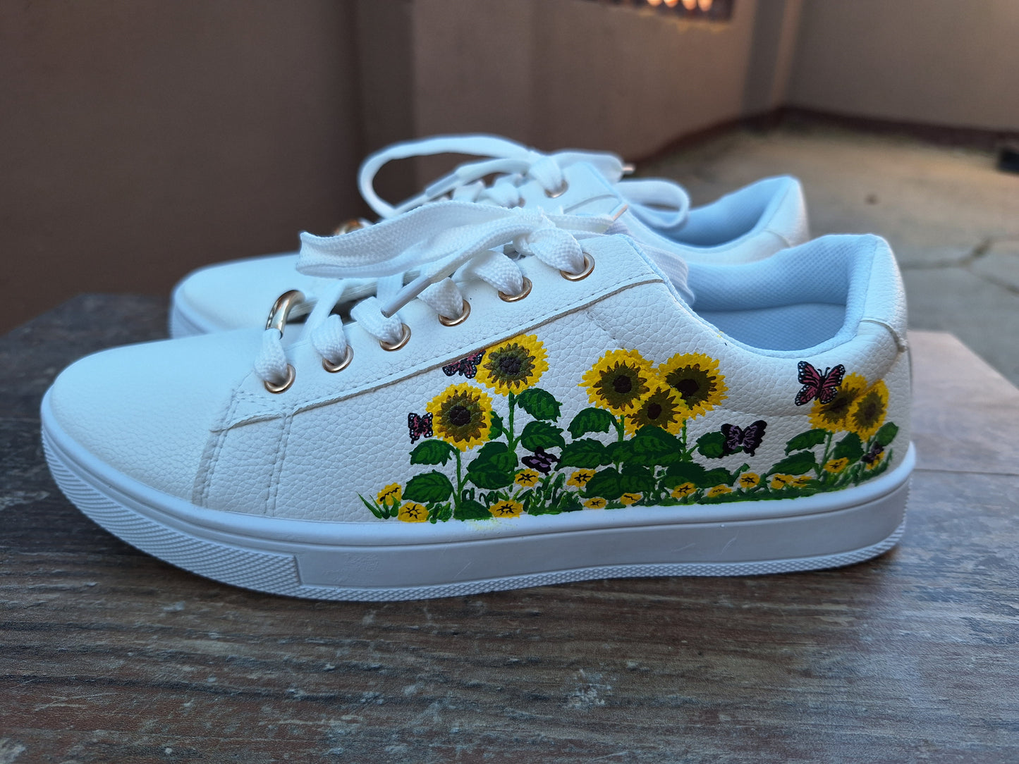 Sunflower Patch Lace-Up Sneakers - Catch Body Customs