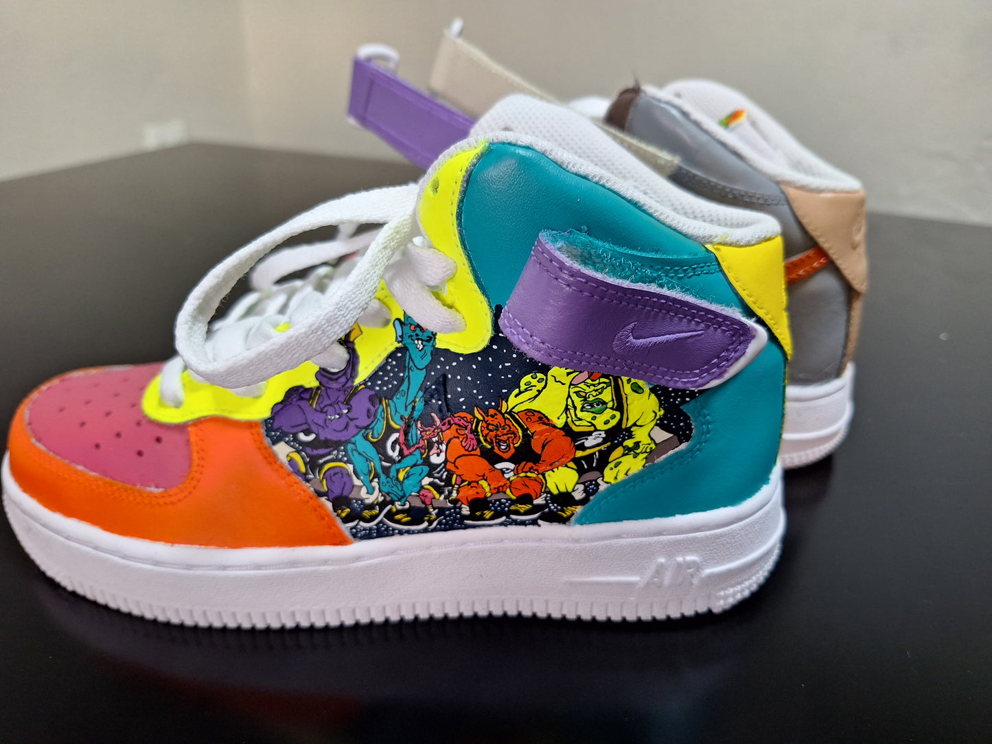 '96 Space Jam Air Force 1 - Catch Body Customs