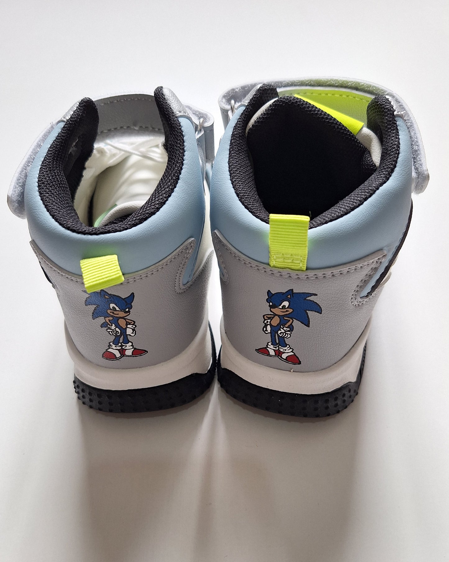 Sonic Lucah Sneakers - Catch Body Customs