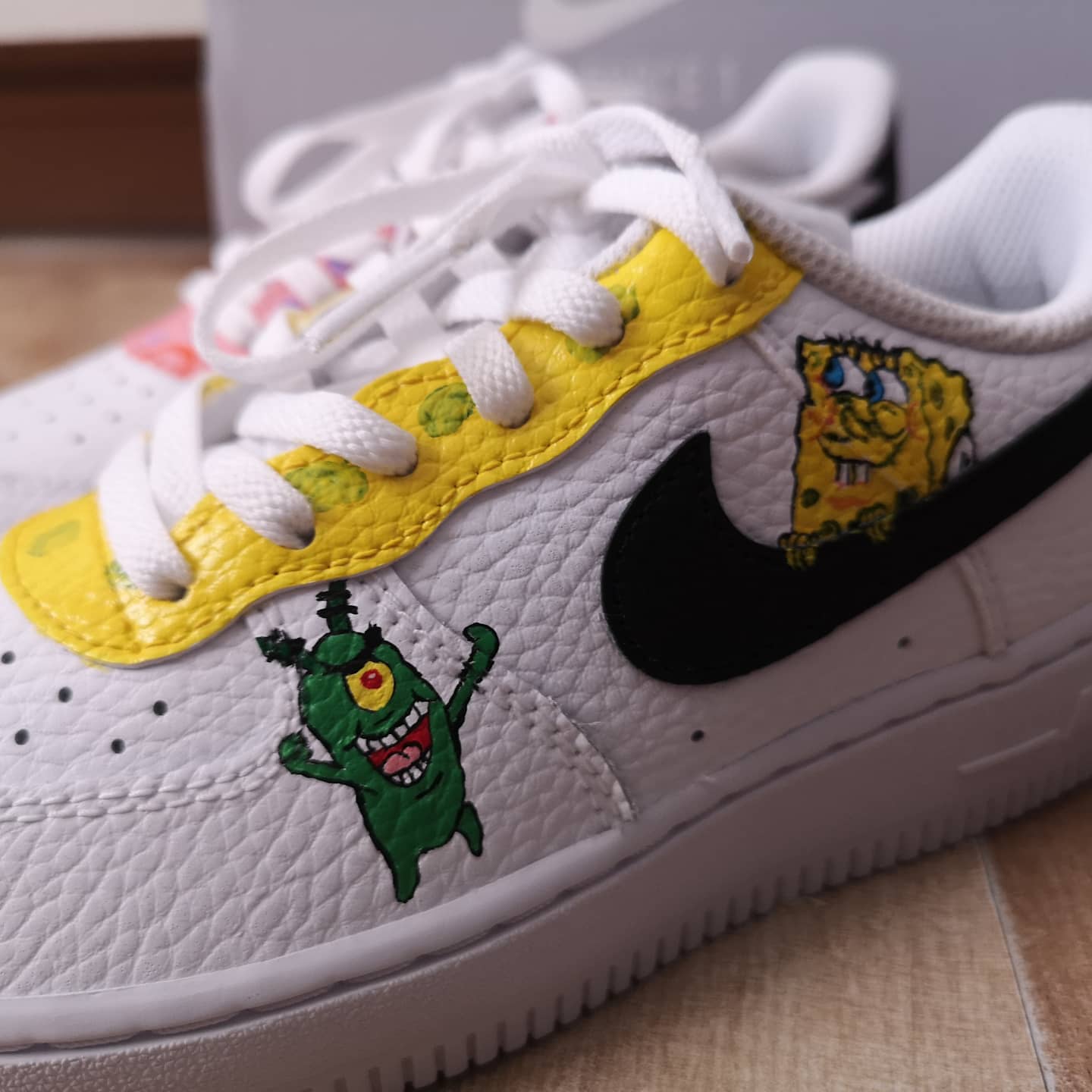 SpongeBob Air Force 1 - Catch Body Customs