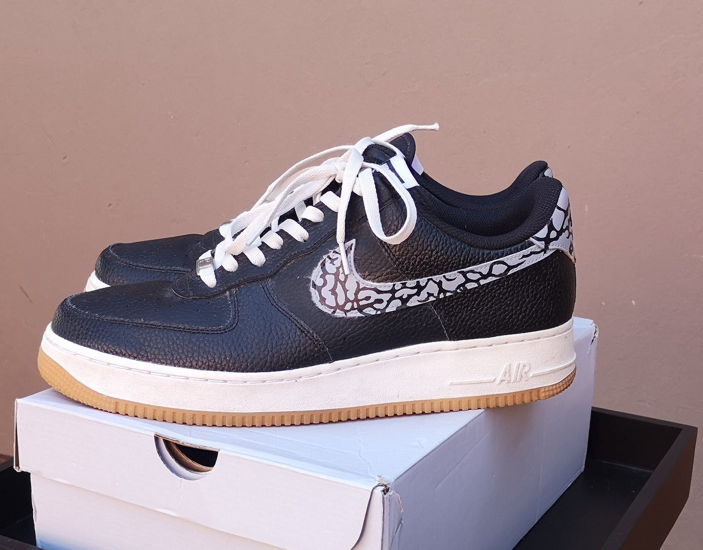 Elephant Skin Air Force 1 - Catch Body Customs