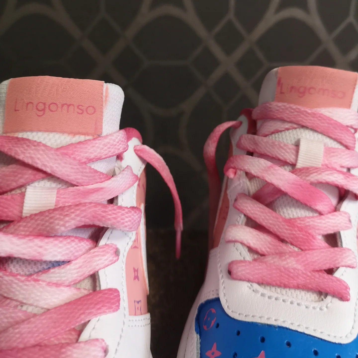 Louis Vuitton Court Vision - Catch Body Customs