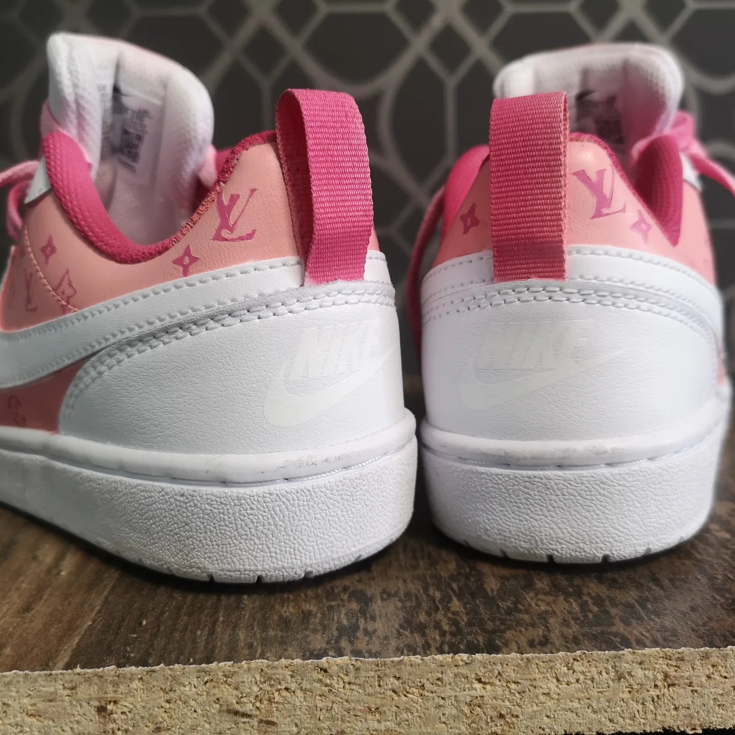 Louis Vuitton Court Vision - Catch Body Customs
