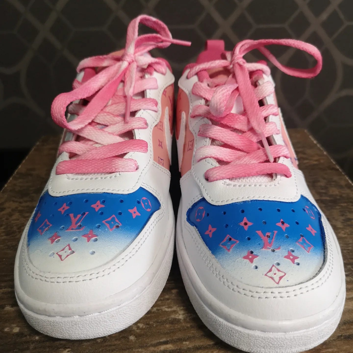 Louis Vuitton Court Vision - Catch Body Customs