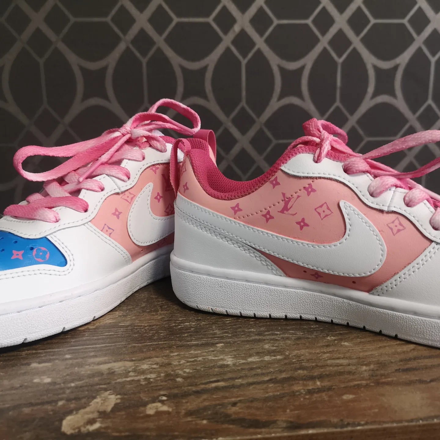 Louis Vuitton Court Vision - Catch Body Customs
